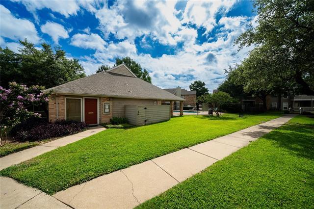 Building Photo - 1700 Amelia Ct