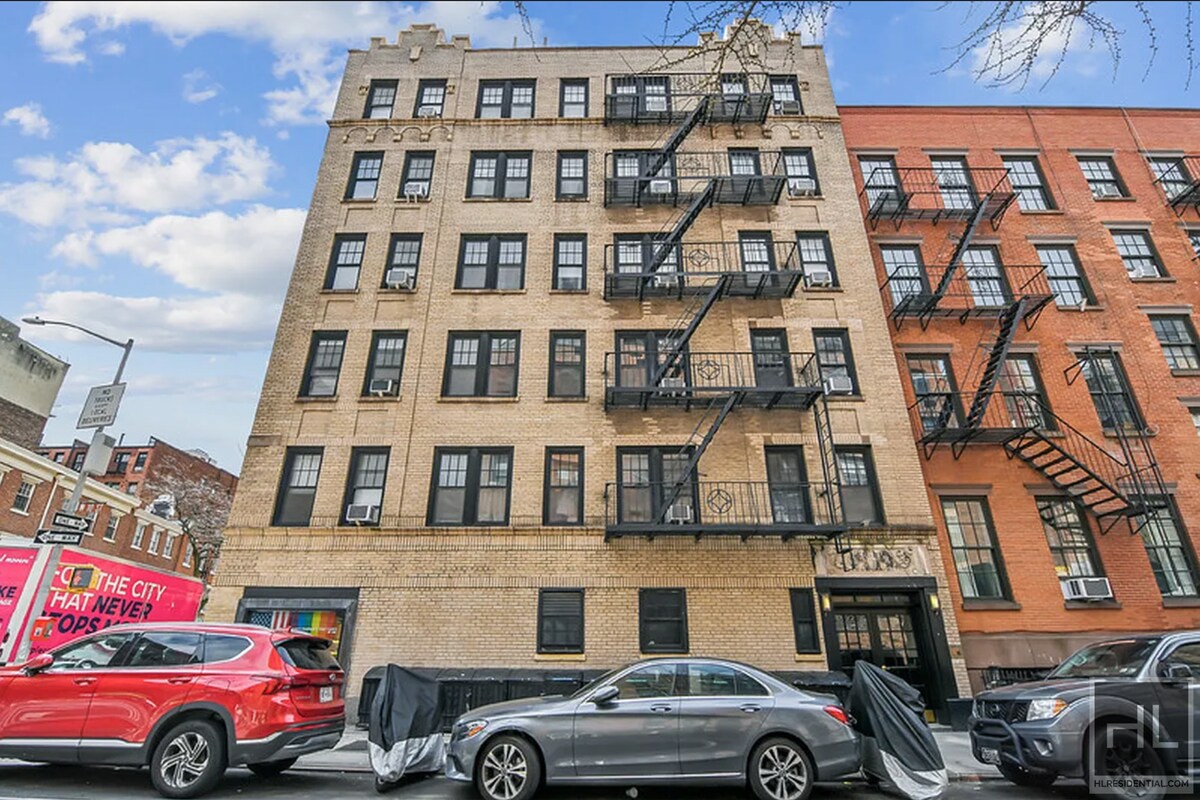 Building Photo - West 10th Street