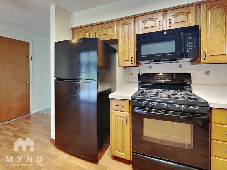 Building Photo - 10173 W 68th Way