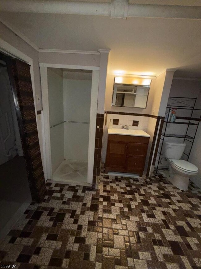 Building Photo - 137 N 17th St