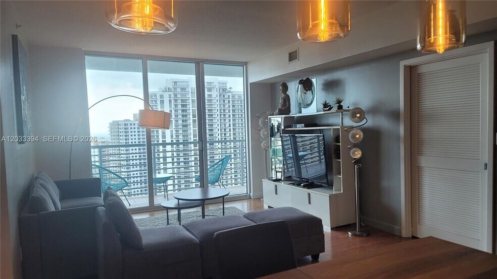Building Photo - 325 S Biscayne Blvd