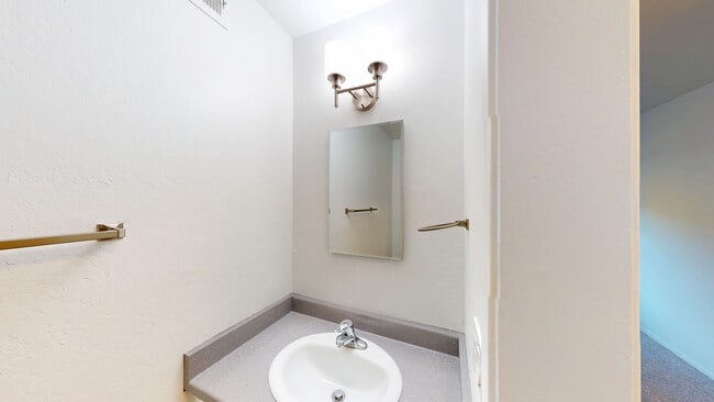 Building Photo - 410 Alameda del Prado