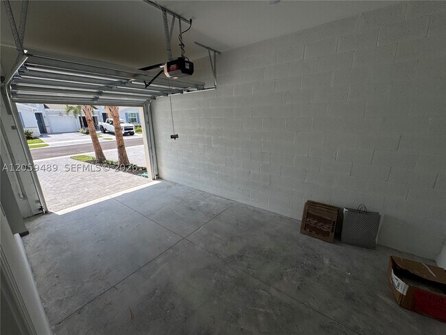 Building Photo - 13664 Jubilee Ln