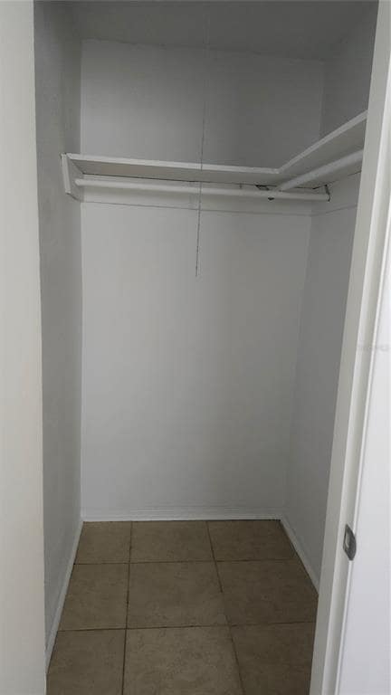 Building Photo - 565 3rd Ave