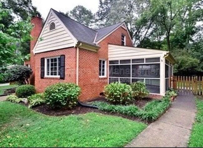 Building Photo - 7501 Tanglewood Rd