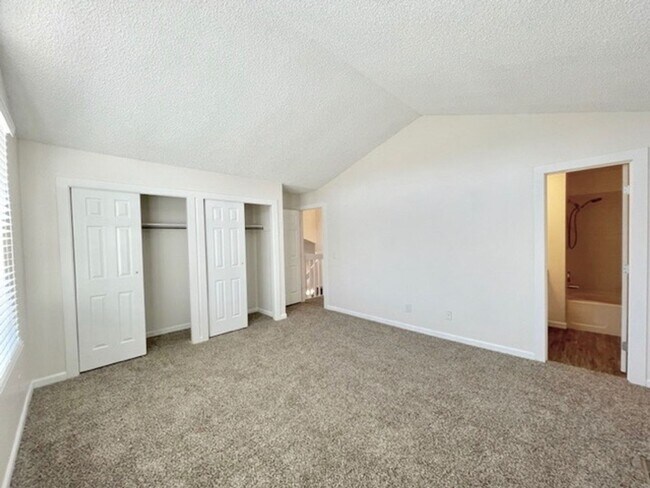 Building Photo - Renovated 2 Story Briargate Home with 3 Be...