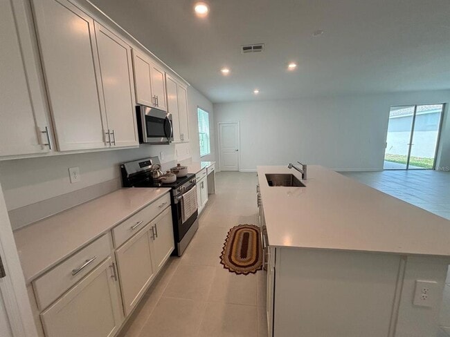 Building Photo - 6097 Meditation Dr