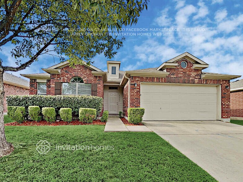 Primary Photo - 8824 King Ranch Dr