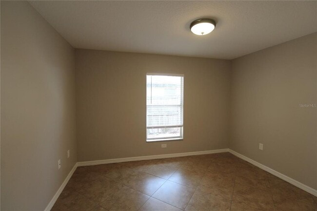 Building Photo - 5443 Altoona St