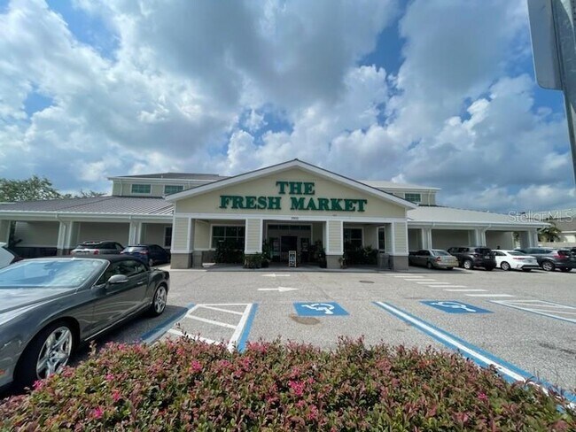 Building Photo - 2624 12th St N