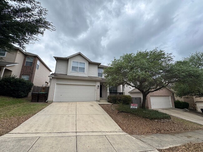 Building Photo - Move-In Ready 3BR Home with Open Living & Large Backyard Leon Valley | 410 & Bandera Rd