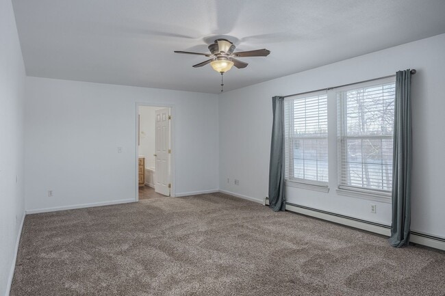 Building Photo - Spacious 5 Bedroom Home on 6 Acres – North Pole, Alaska