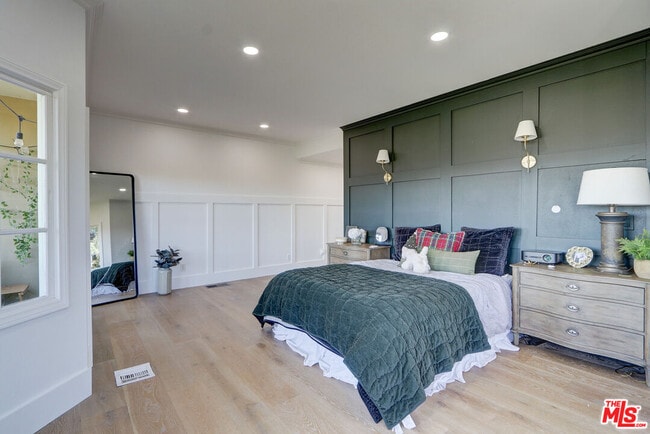 Building Photo - 456 S McKnight Rd