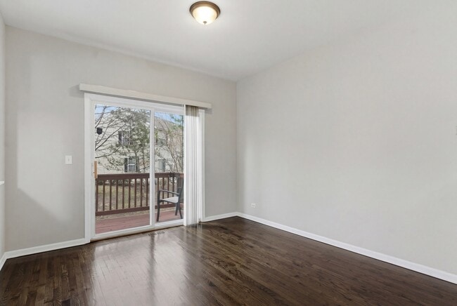 Building Photo - 2313 Stoughton Dr