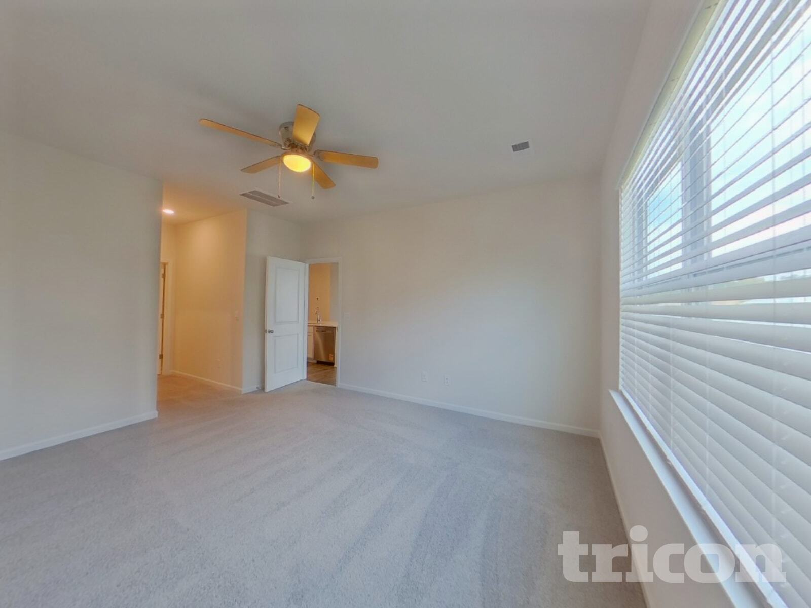 Building Photo - 1079 Staghorn Ave