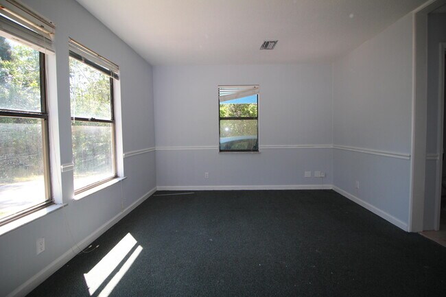 Building Photo - 11681 41st Ct N