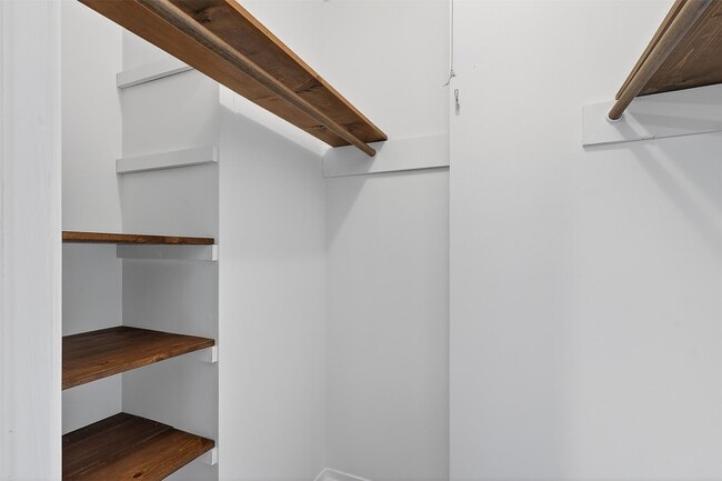 Building Photo - 2543 Ciderwood Dr