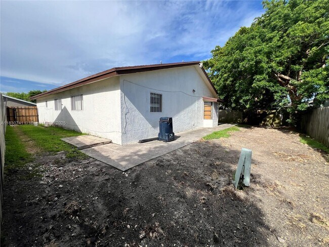 Building Photo - 13562 SW 286th Terrace