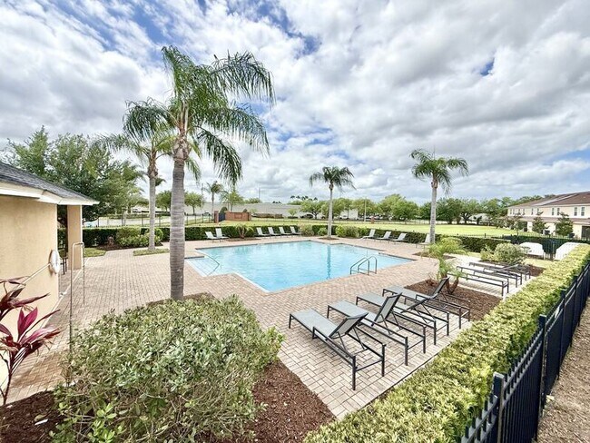 Building Photo - 7211 Merlot Sienna Ave