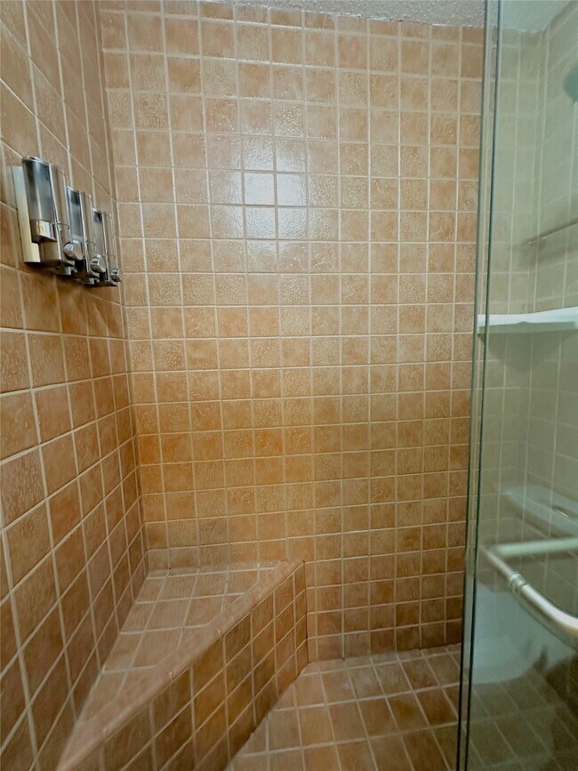 Building Photo - 11711 Memorial Dr