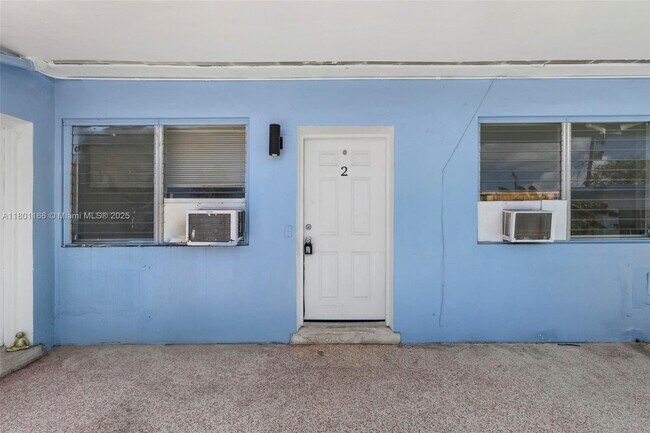 Building Photo - 770 83rd St