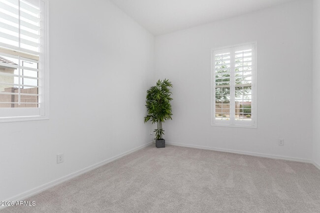 Building Photo - 18453 W Elwood St