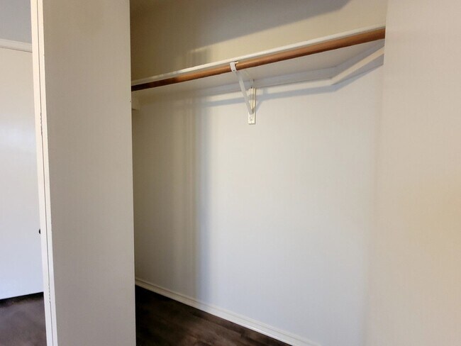 Building Photo - 722 Minturn Ln