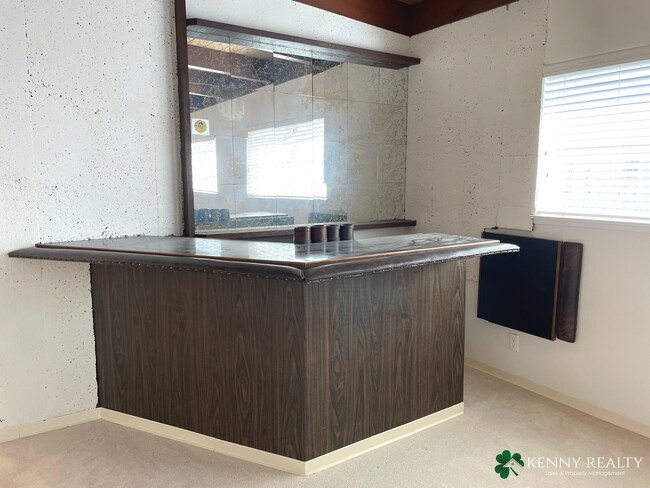 Building Photo - Three Bedroom Home with Lots of Common Area in Sunshine Gardens in SSF