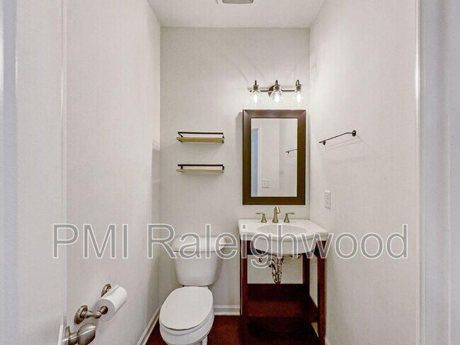 Building Photo - 1017 Thoughtful Spot Ln