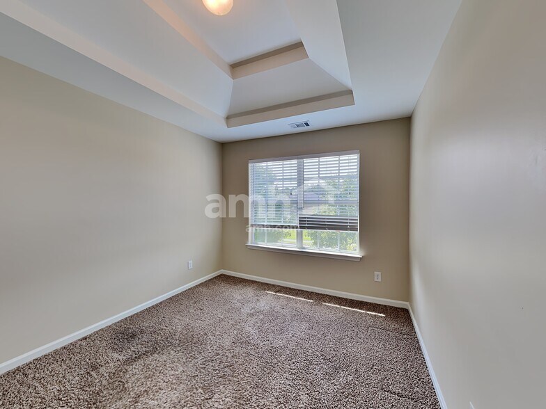 Building Photo - 2934 Gayle Manor Ln