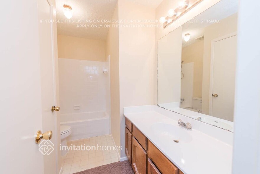 Building Photo - 4402 Dawn Creek Ln