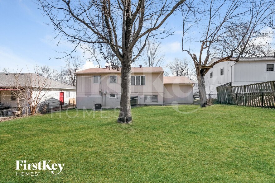 Building Photo - 2020 Belmont Blvd