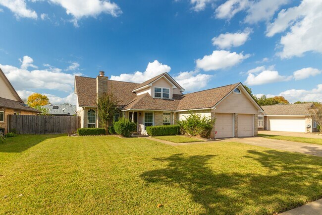 Building Photo - 3118 Kempwood Dr