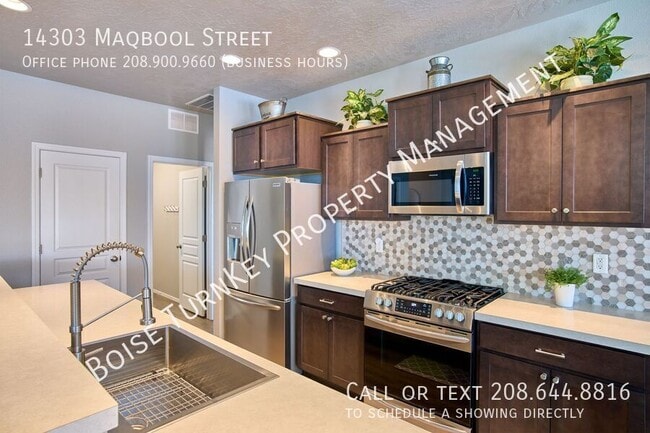 Building Photo - 14303 Maqbool St
