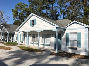 Building Photo - 516 30th Ave N