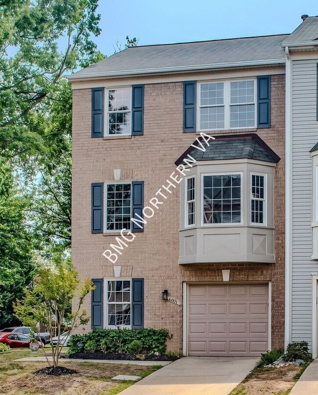 Building Photo - 6001 Keble Dr