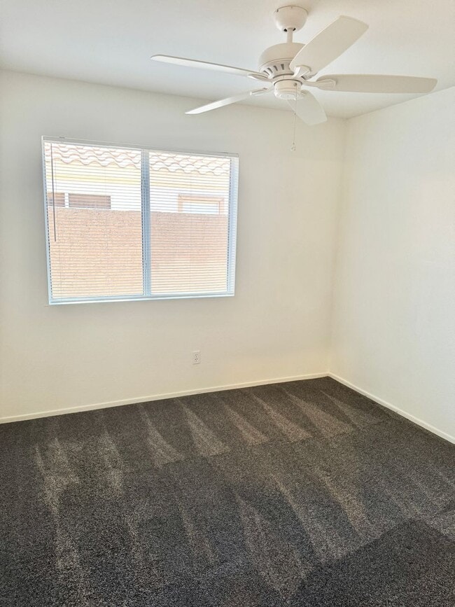 Building Photo - Meticulously Maintained 3 Bedroom + Den Single Level Home! Fantastic Low Backyard.