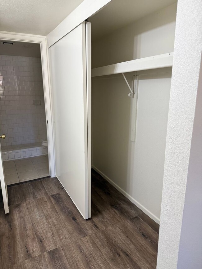Building Photo - Sunset Mesa Townhouse for Rent