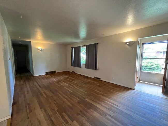 Building Photo - Great Home in Central Fort Collins