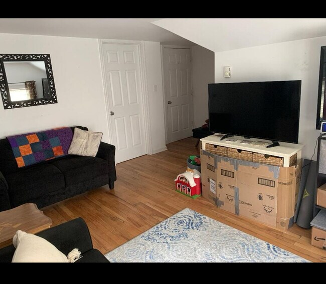 Building Photo - 30 Johnson Ave