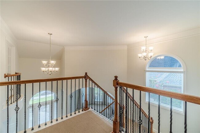 Building Photo - 2557 Staunton Dr