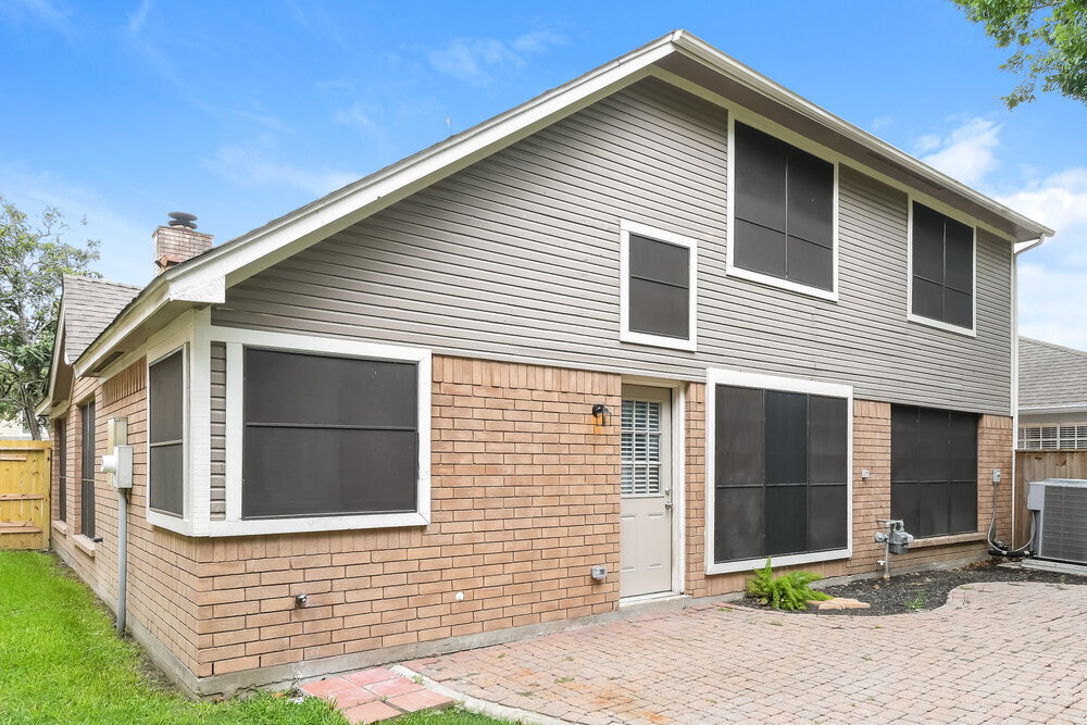 Building Photo - 4765 Oakmont Ct