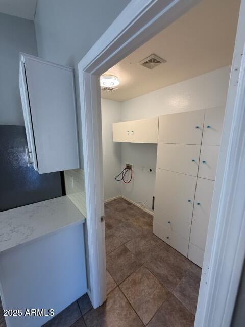 Building Photo - 36605 W Padilla St