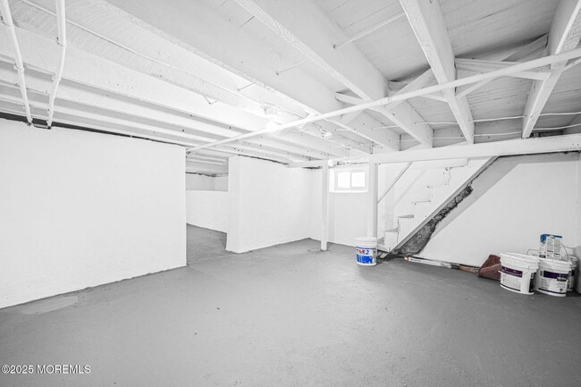 Building Photo - 153 Buffalo Ave