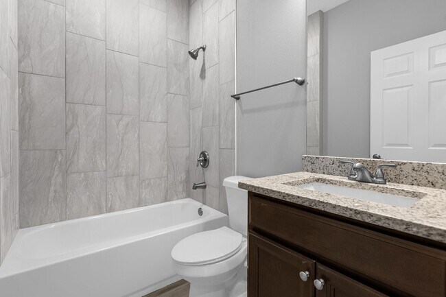 Building Photo - Upgraded & Move-In Ready | 3BR/2BA Home in...