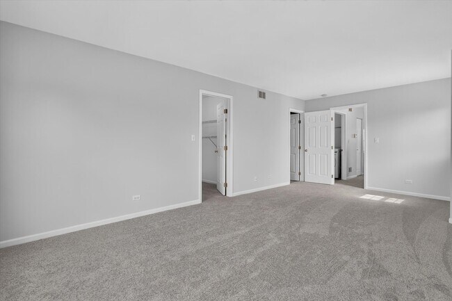 Building Photo - 533 Cherry Hill Ct