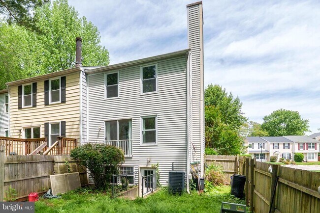 Building Photo - 9515 Quarry Bridge Ct