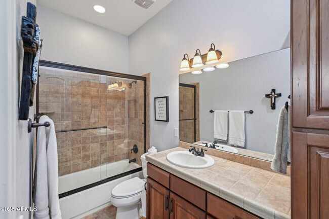 Building Photo - 351 N Cloverfield Cir