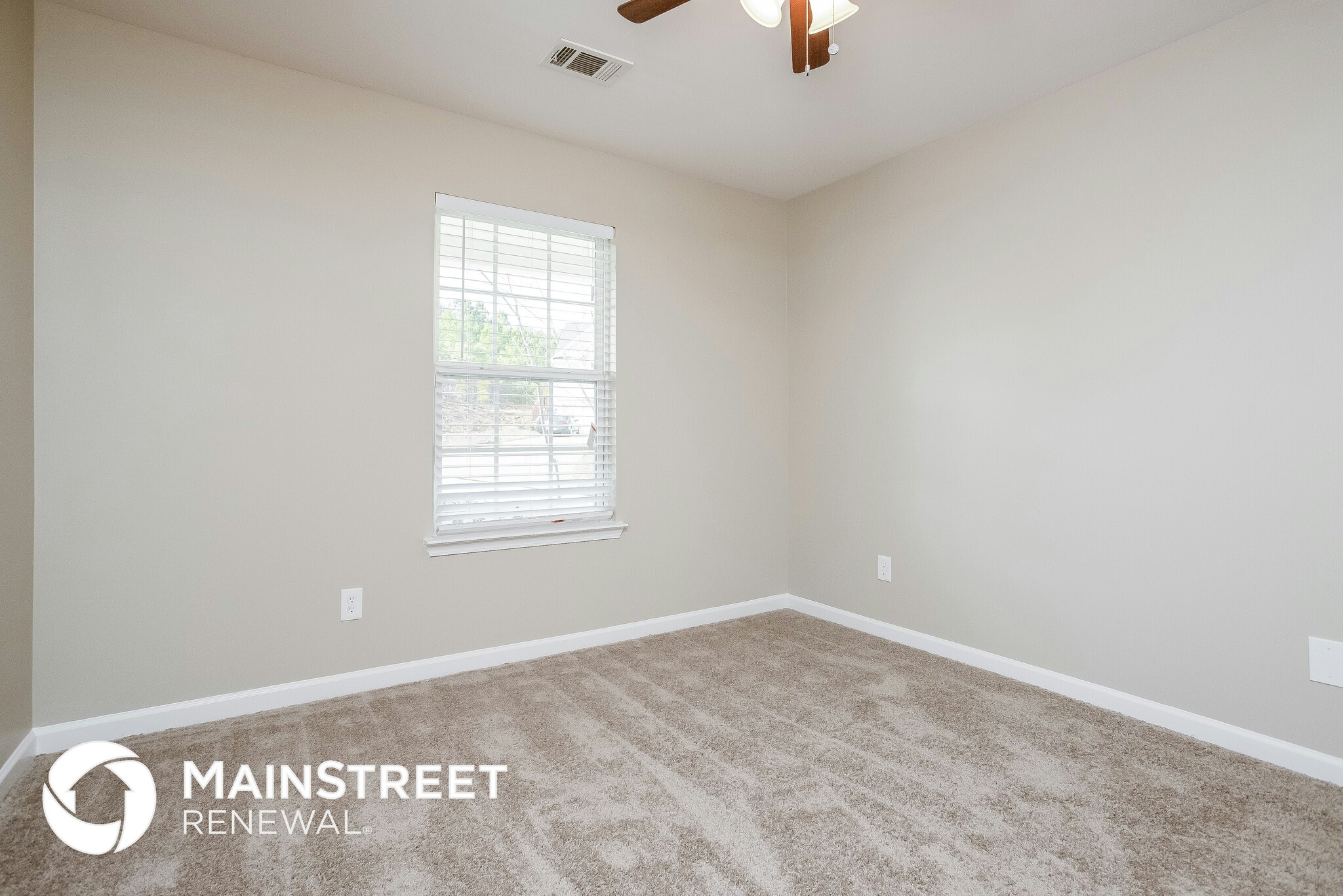 Building Photo - 153 Elderberry Point