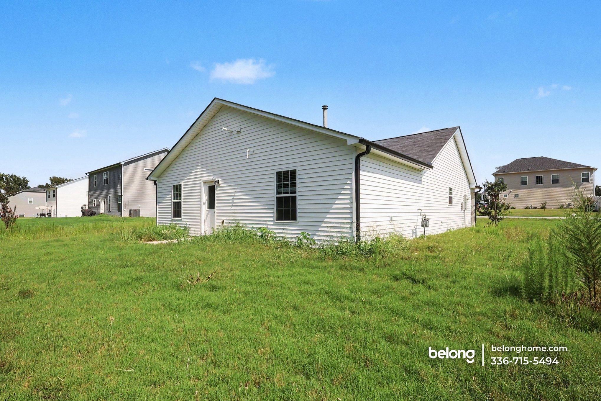 Building Photo - 385 Dasu Dr